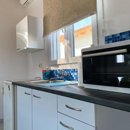 ο παραδεισος της νικολέτας 아파트